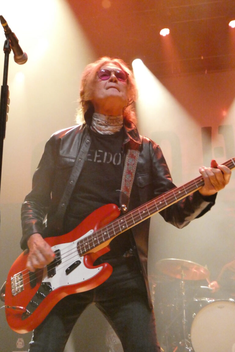 Glenn Hughes